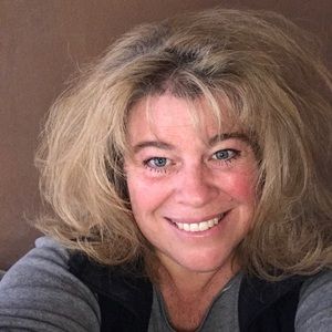 Meet your Posher, Cheri